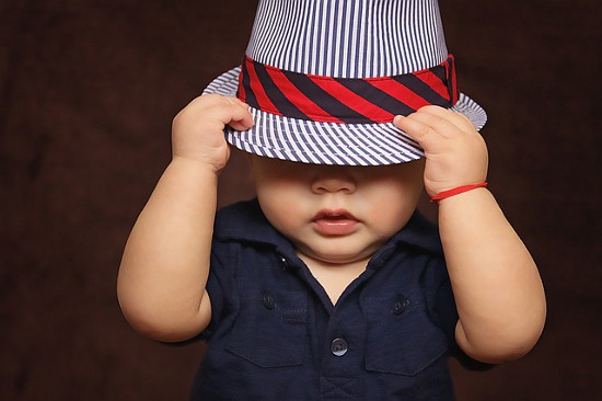 How to Dress the Toddler for Their First Photography Session at the Studio?