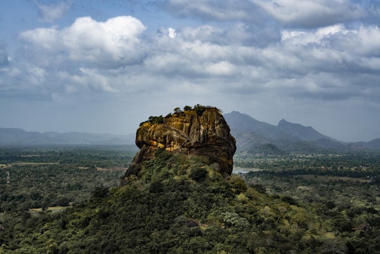 10 Amazing Things to Do in Sri Lanka