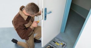 Why Hiring Professional Locksmiths is Important For a Secure Home
