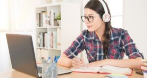 6 Reasons Why An Online Learning Platform Offers More Than You Think