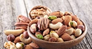 Health Benefits of Nuts: Almonds, Cashews & Walnuts
