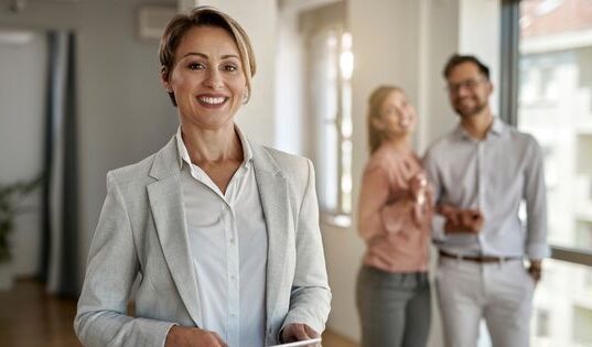 7 Benefits of Hiring a Real Estate Agent